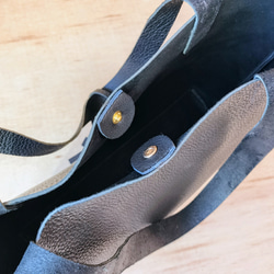 【姫路レザー】A4がしっかり入るノーブルトートバッグ（手縫い/シンプル/肩掛け/メンズ/レディース/仕事）ブラック 9枚目の画像