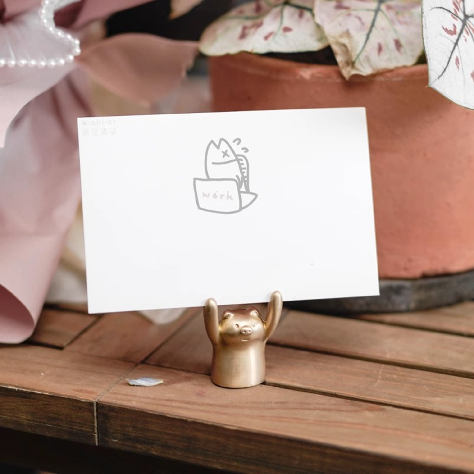 フォトクリップ スタンド式 日本風 真鍮 かわいい豚の手を挙げたメモクリップ デスク デスクトップ ポラロイド カートゥ