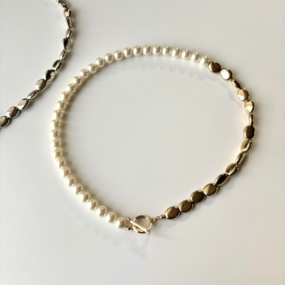 【2色展開】シンプルコーデに◎表情豊かな✴︎マンテルネックレス★*パール×メタル 4枚目の画像