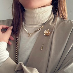 【2色展開】シンプルコーデに◎表情豊かな✴︎マンテルネックレス★*パール×メタル 3枚目の画像