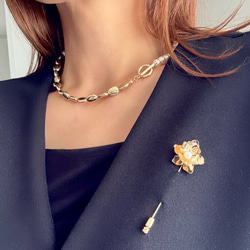 【2色展開】シンプルコーデに◎表情豊かな✴︎マンテルネックレス★*パール×メタル 10枚目の画像