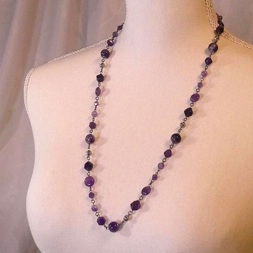 天然石ネックレス「静謐なる紫」 アメジスト 紫色 銀古美仕立て