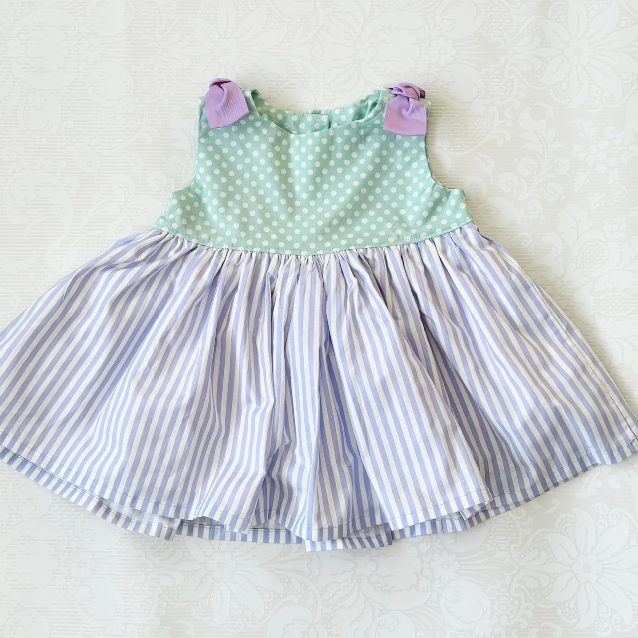 ミントドット×パープルストライプ　肩リボンワンピース 18,000円