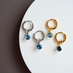 【秋冬の深み】ロンドンブルートパーズのミニフープピアス　11月誕生石  サージカルステンレス　ゴールド　シルバー　小さめ 1枚目の画像