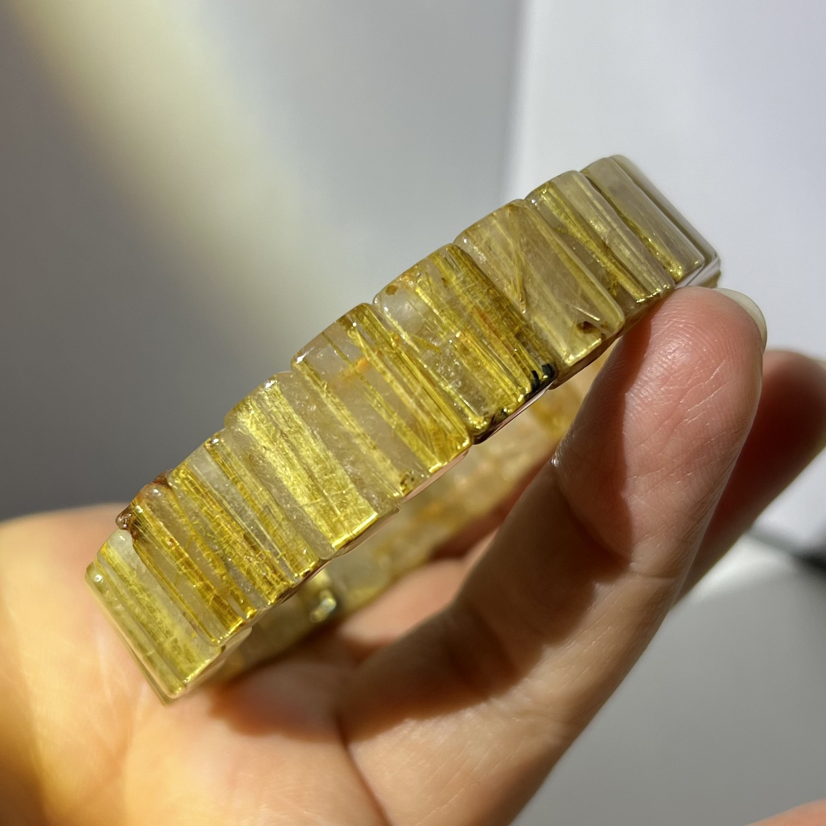 イギリス発送　トップグレード　タイチンルチルクォーツ バングル パワー倍増　貴重品 豪華 年末年始　一期一会