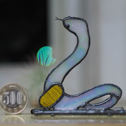 干支シリーズ「巳」ステンドグラス、白蛇、置物、ガラス、巳年 7枚目の画像