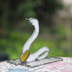 干支シリーズ「巳」ステンドグラス、白蛇、置物、ガラス、巳年 10枚目の画像