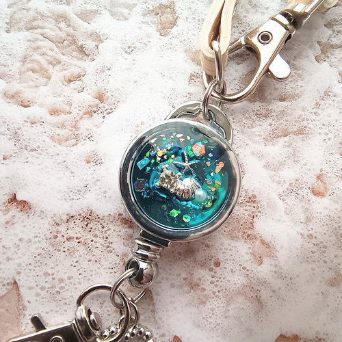 再販 リールキーホルダー 雪の結晶 海 マリン 青 合皮ストラップ