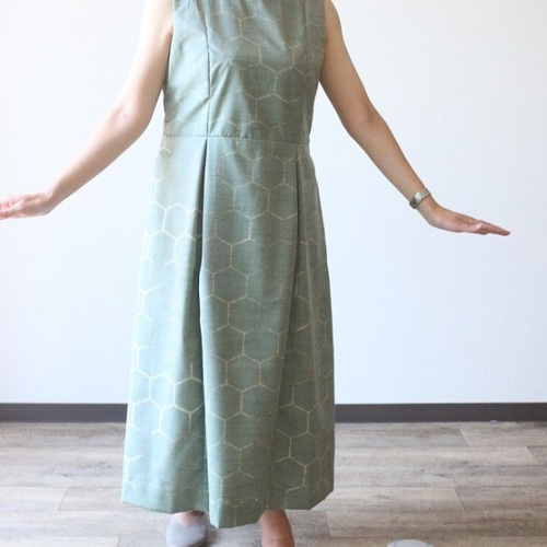 専用　着物リメイクノースリーブワンピースNo.1450 着物リメイクオーダー】切り替えノースリーブワンピース