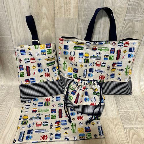 2025年度【入園入学グッズ/ハンドメイドオーダー受付中】上靴袋/巾着など