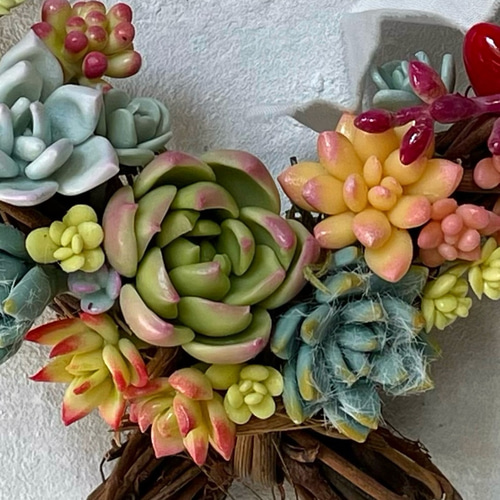 ハート多肉リース16cm♡粘土多肉植物♪グリーンインテリア クリスマス