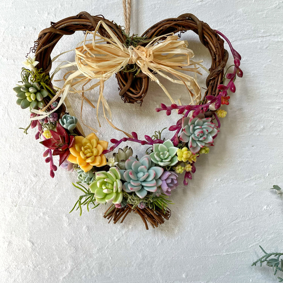ハート多肉リース16cm♡粘土多肉植物♪グリーンインテリア クリスマス