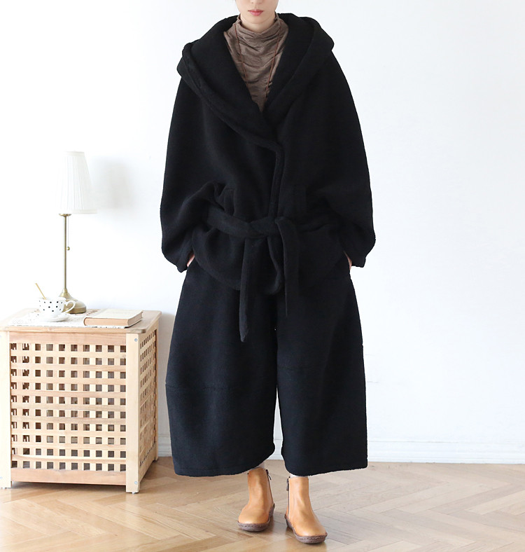 楽に羽織れて優しく心地良い温もり♪ベルト付きウール混コート ブラック