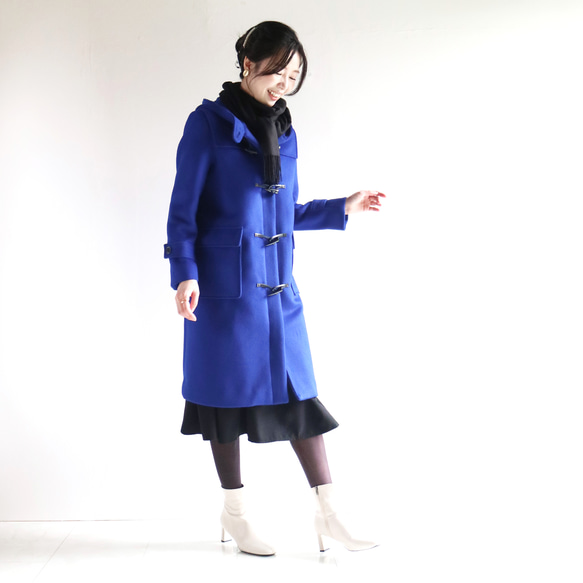 冬季新色【皇家藍】蓬鬆羊毛長粗呢大衣♥ 第4張的照片