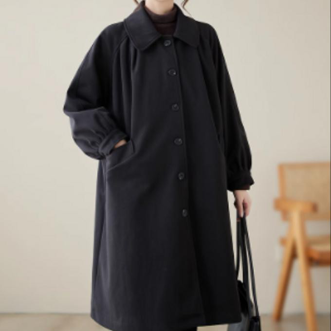 秋冬のゆったり とした コート