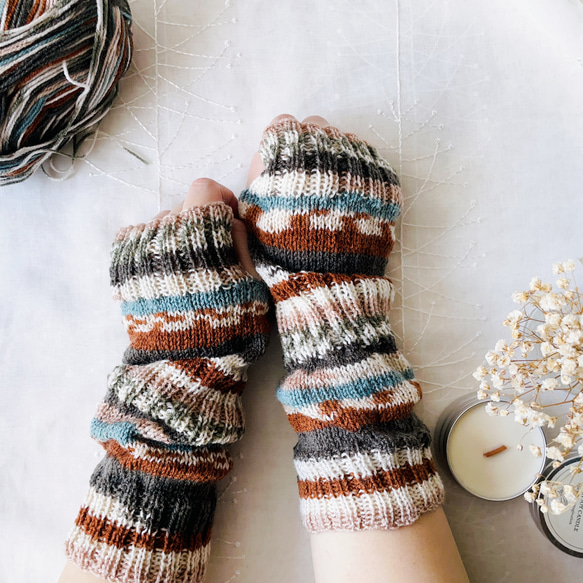 手編みのアームウォーマー（フランスの空色） 1枚目の画像