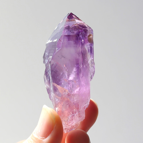 アメジスト ポイント 原石 単結晶 希少 紫水晶 鉱物 天然石 水晶