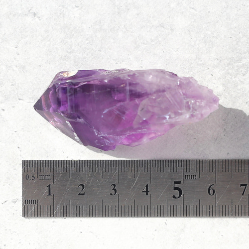 アメジスト ポイント 原石 単結晶 希少 紫水晶 鉱物 天然石 水晶