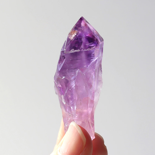 アメジスト ポイント 原石 単結晶 希少 紫水晶 鉱物 天然石 水晶