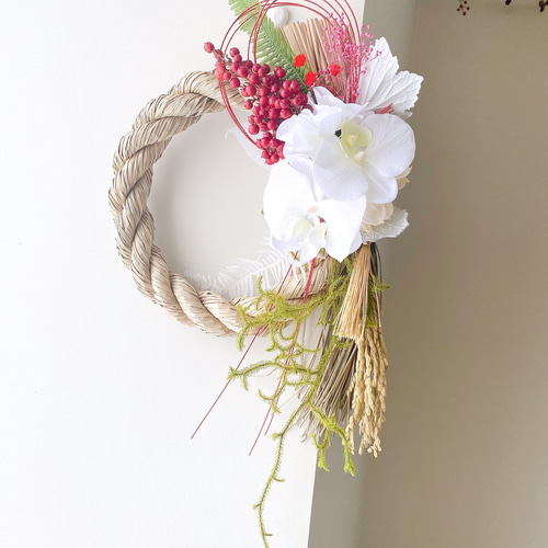 早割 お正月飾り 縁起物 2025年しめ縄飾り 胡蝶蘭 南天 ヒカゲノカズラ