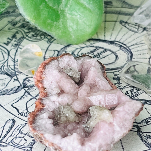 かわいい！ハート型シトリンクラスター 原石 フラワー付き 【公式通販】