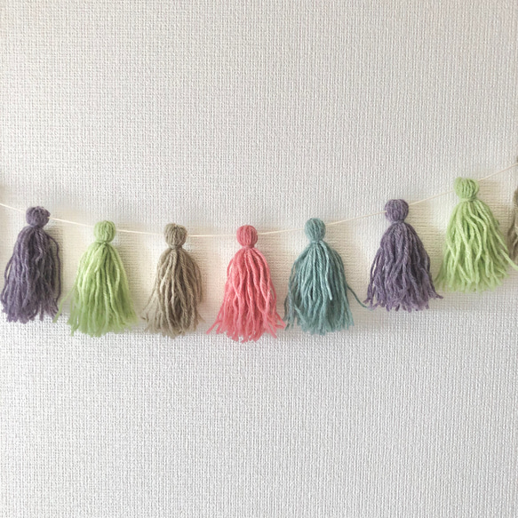毛糸のタッセルガーランド くすみカラー ガーランド mugiazu 通販