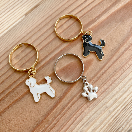 わんちゃん好きあつまれ〜。 わん・WAN・ワンring 指輪 足跡 犬 指輪 