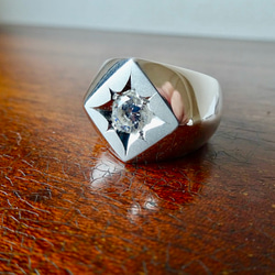 仁尾彫金『一つ星ジルコニア、プラチナ、菱形印台リング』ハンドメイド