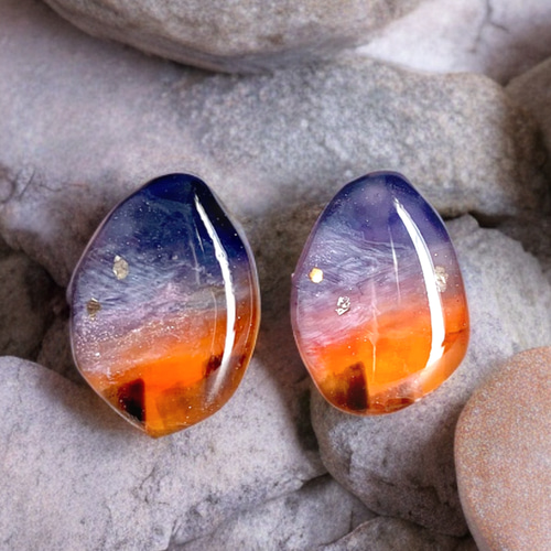 ある日の夕焼け 』ピアス イヤリング アクセサリー ピアス（フック