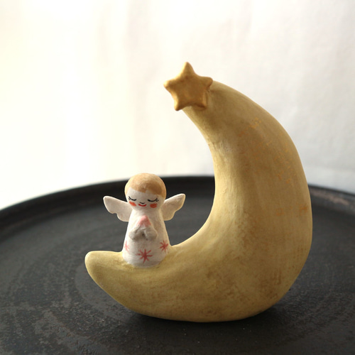 陶器で作った天使 月の祈り その他置物 福雪のAtelier hukuyuki