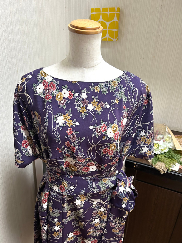 振袖　リメイク　ワンピース　 花柄 青とピンク　絹 絹 丹後ちりめん ハイウエスト ワンピース リボンベルト付き