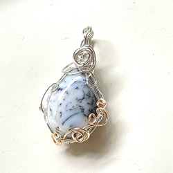 天然ホワイトオパール　ペンダントトップ　ハンドメイド　Silver925　新品 天然ホワイトオパールペンダントトップハンドメイドSilver925新品