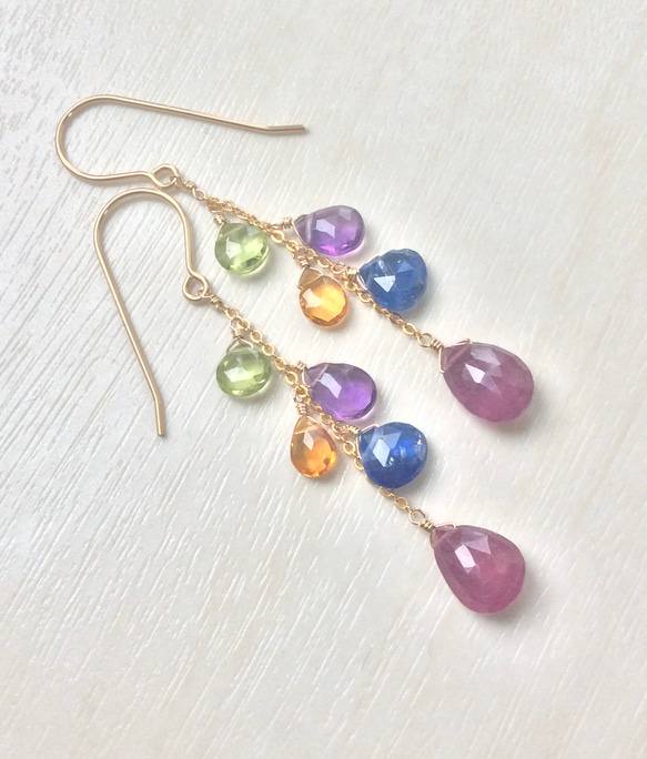 sale♡14kgf 量 レインボークォーツ×天然石 贅沢ロングピアス