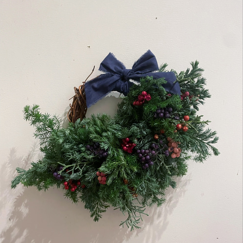 berry wreath ✩.*˚ フレッシュ コニファー クリスマスリース ミニ
