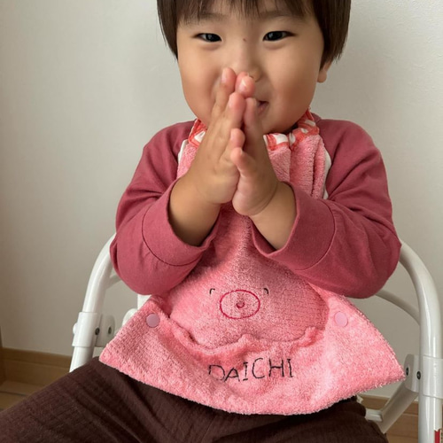 名前刺繍無料】自分でできた！を増やす タオルエプロン｜保育園準備