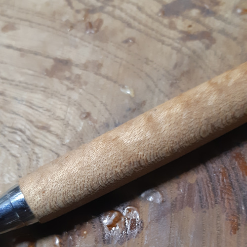 国産金具使用木軸シャーペン0.5㎜ 楓変り杢 蜜蝋クリーム仕上げ 国産金具使用木軸シャーペン0.5㎜ 楓変り杢 蜜蝋クリーム仕上げ