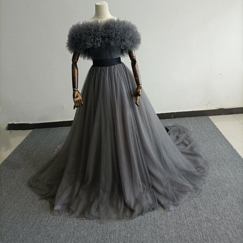 グレーカラードレス オフショルダーの2WAYドレス ロングトレーン  