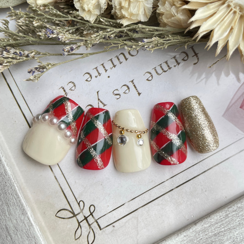 ネイルチップ ❁¨̮ クリスマスネイル サイズオーダー カラー変更可  