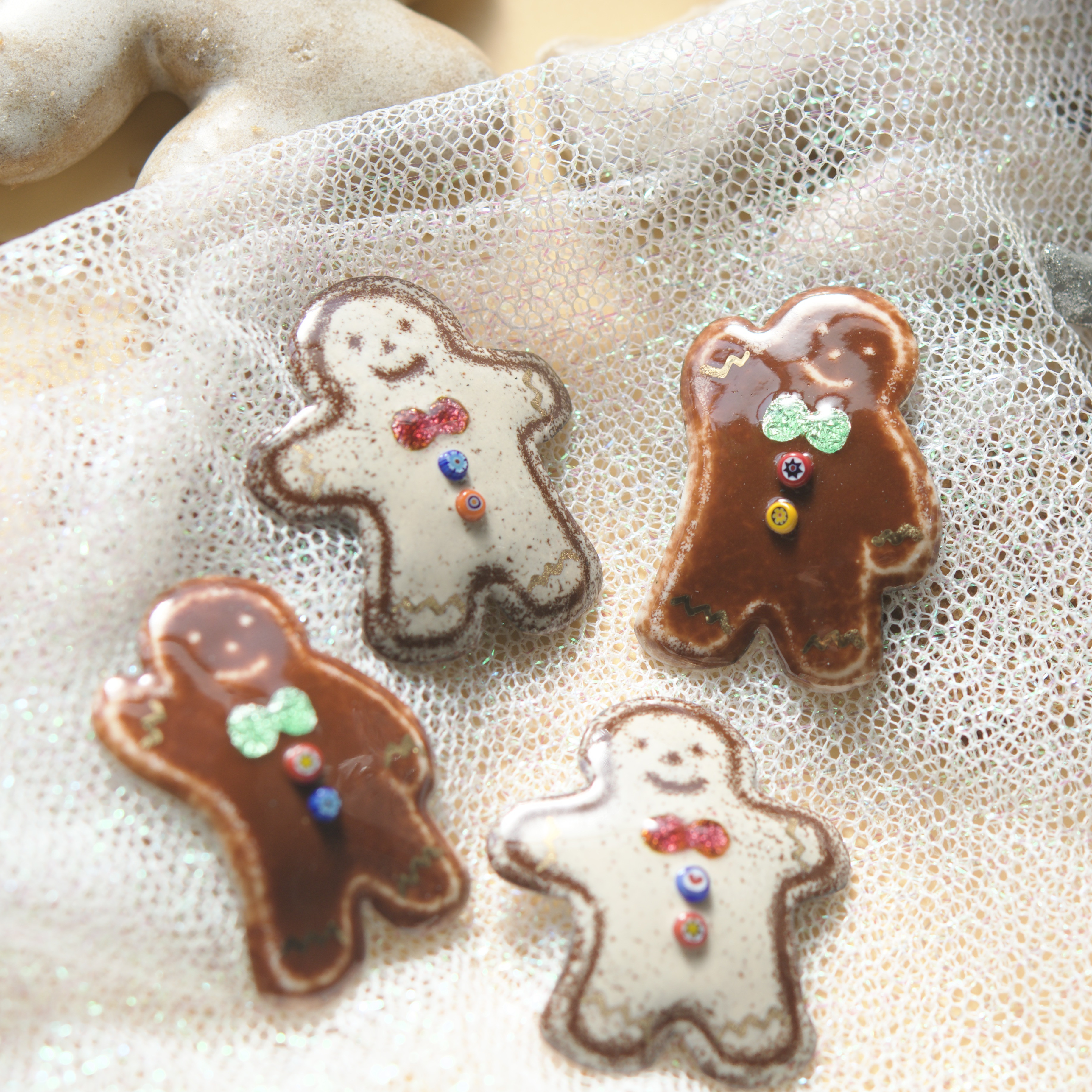 【全2種】ジンジャーブレッドマンクッキー•七宝焼帯留め（ブローチ金具に変更可）