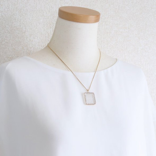 1点もの K18 ピンクファイヤークォーツ ペンダントトップ