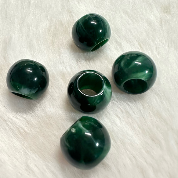 30個 天然石風 大穴 プラスチック ビーズ 17枚目の画像