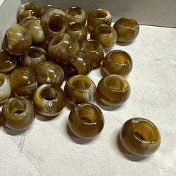30個 天然石風 大穴 プラスチック ビーズ 8枚目の画像