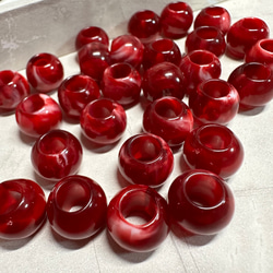 30個 天然石風 大穴 プラスチック ビーズ 3枚目の画像