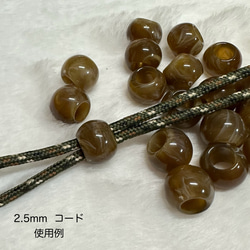 30個 天然石風 大穴 プラスチック ビーズ 10枚目の画像