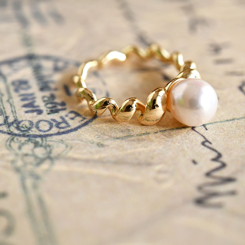 あこや真珠の大振りゴールドリング 指輪 6月誕生石 フリーサイズ 指輪