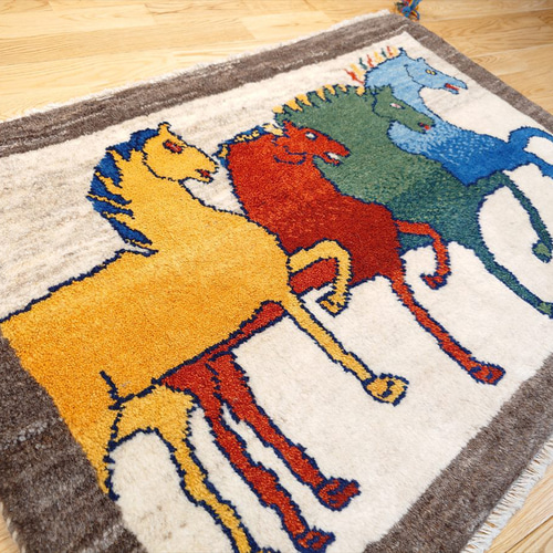 秋入荷オススメ】ペルシャ ギャッベ 玄関マット 希少な横柄