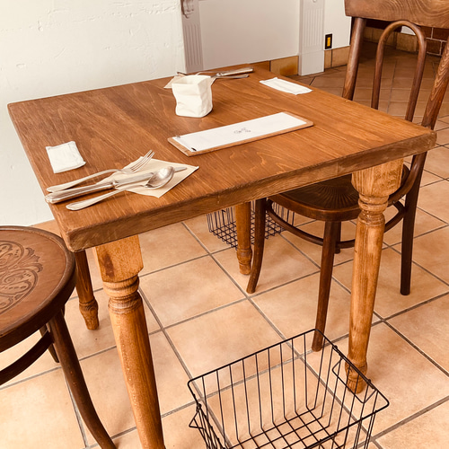 ひのき65cmろくろ足 奥行約70㎝ 店舗什器 カウンターテーブル