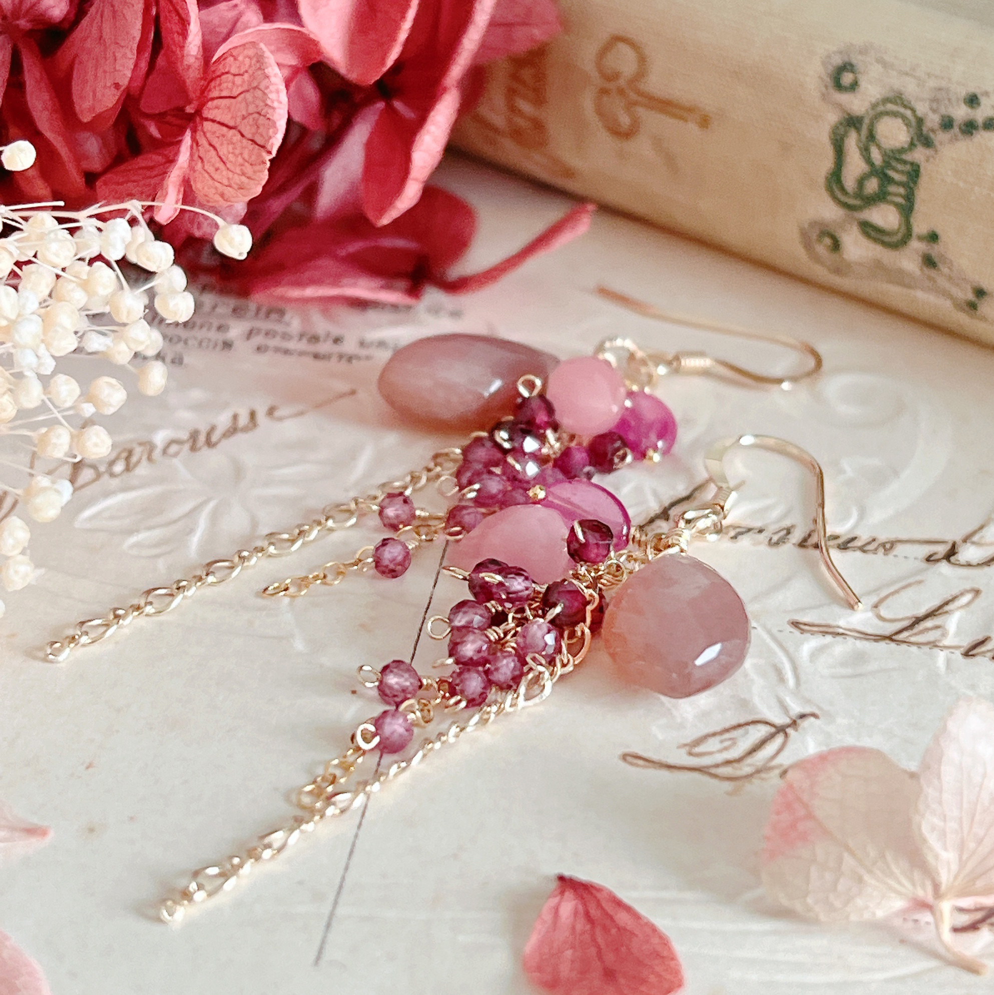 【14kgf】極上カット✨チョコレートムーンストーン×ガーネットのふさふさ＊ロングピアス