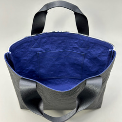 [特殊軽量素材]アシンメトリーファートート　ゼブラファー×ブラック　<裏地 ブルーバイオレット>　浅めM 12枚目の画像