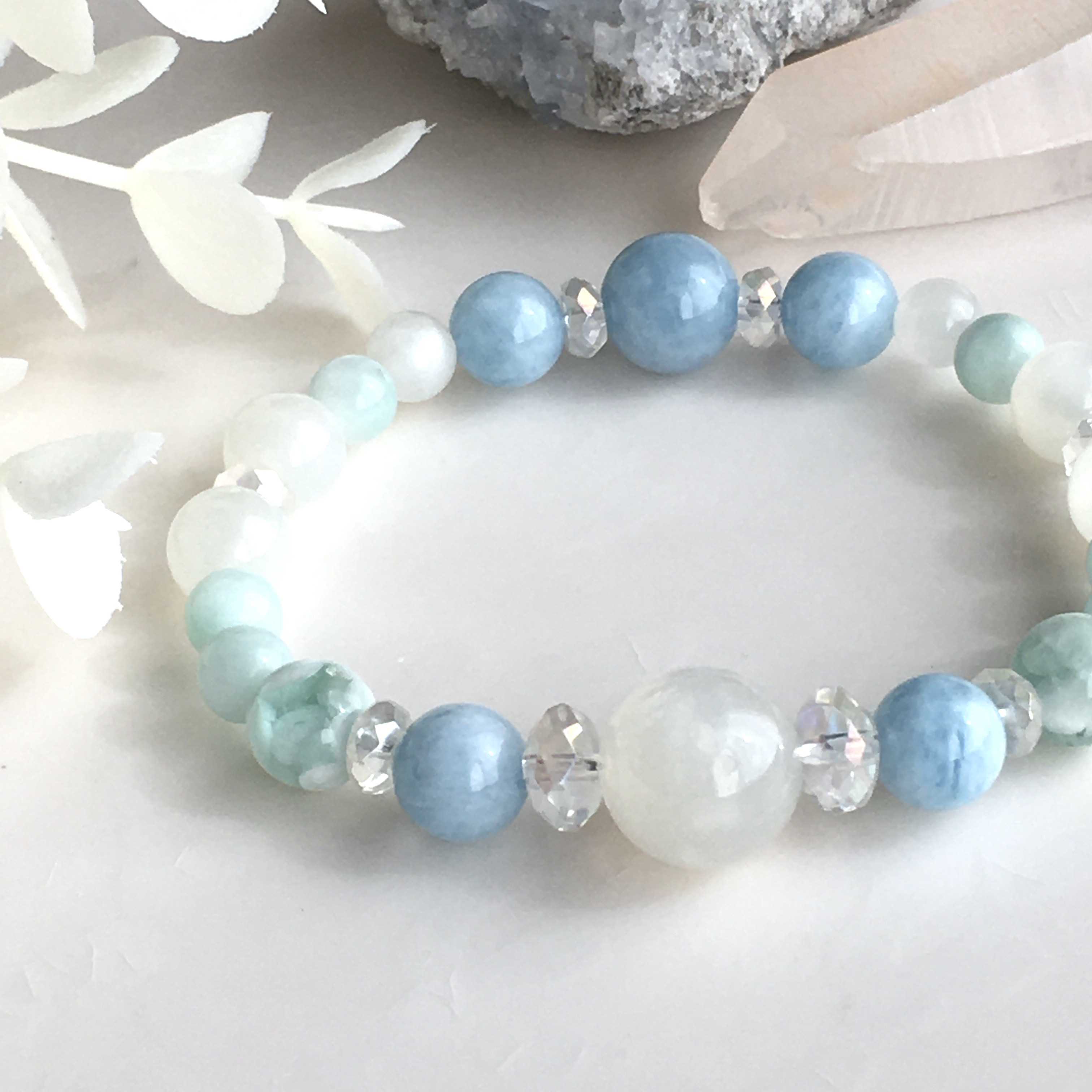 ～ピュアな心～ ムーンストーン＊アクアマリン＊グリーンフローライトのブレスレット
